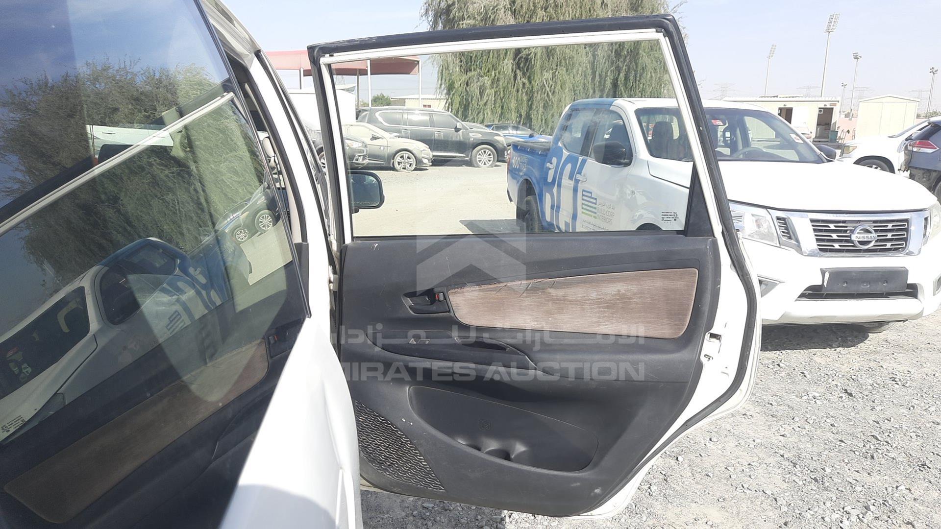 2017 TOYOTA AVANZA VIN: MHKMF52F3HK004709