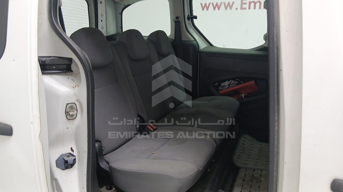 2015 Peugeot Partner — Rear Right Passenger View — Photo 21