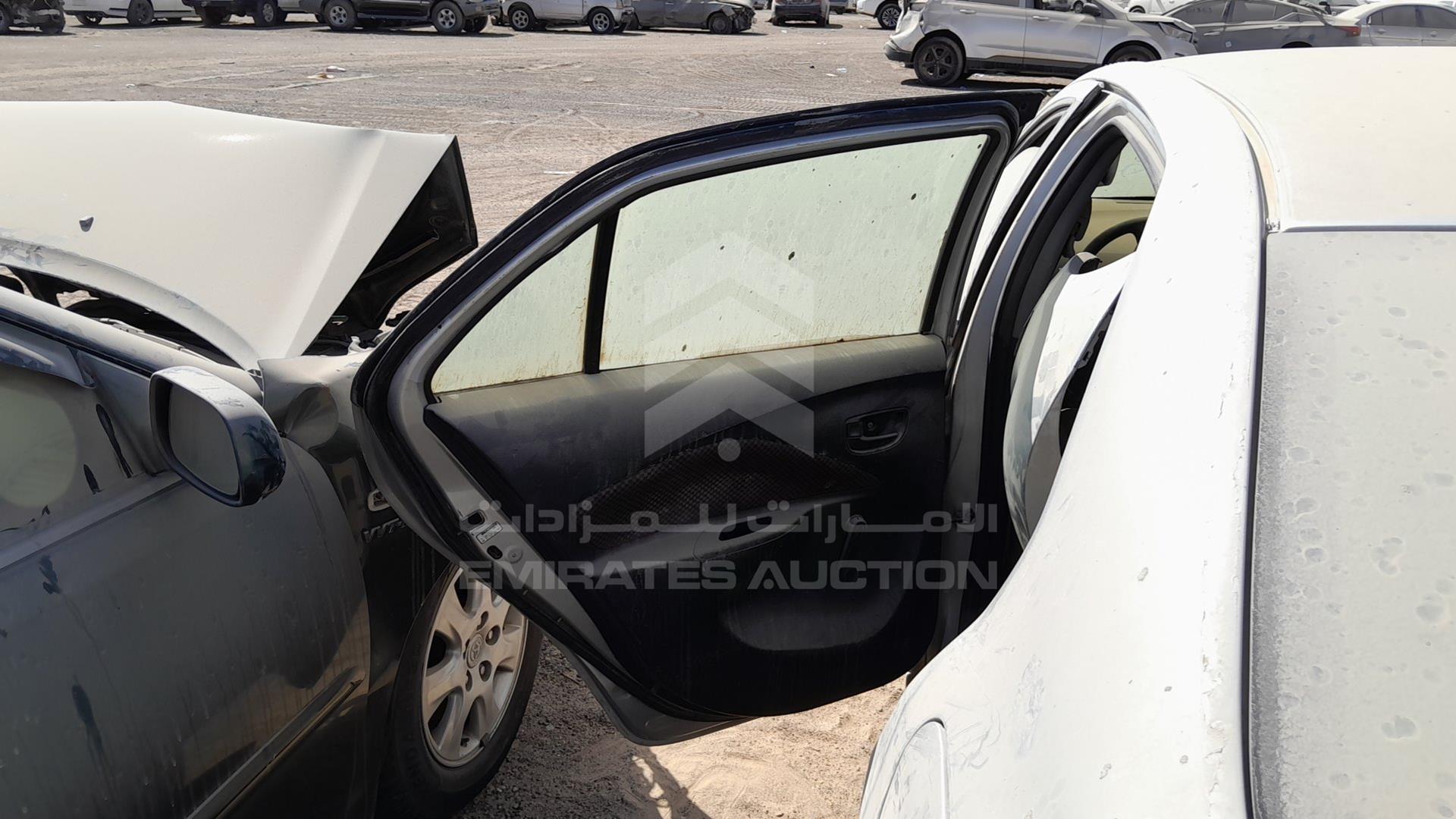 2008 TOYOTA YARIS VIN: JTDBW923581082140