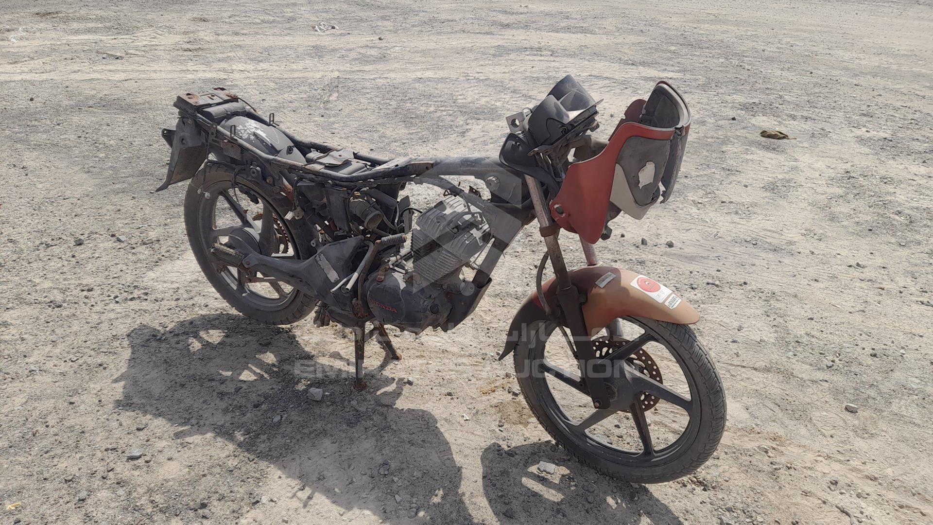 2014 HONDA CBF 150 VIN: ME4KC09CAE8643382