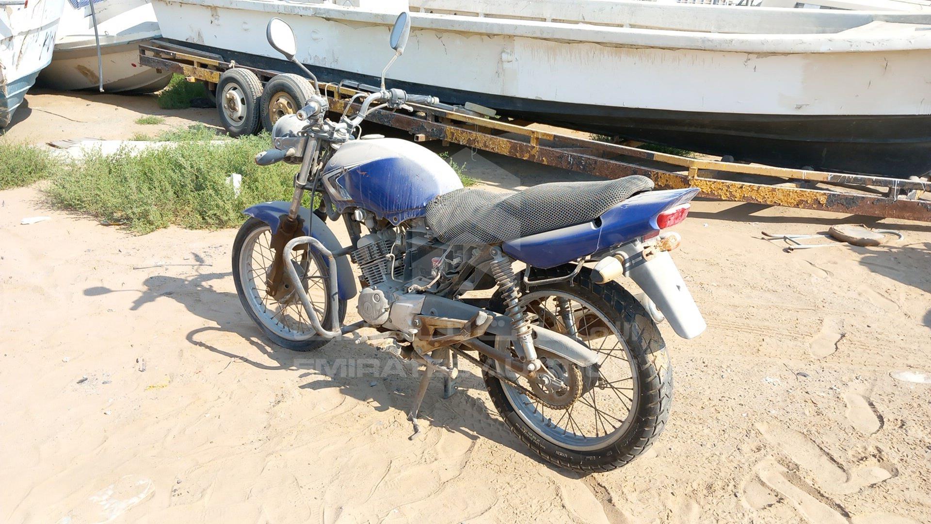 0 YAMAHA MOTORBIKE VIN: LBPKE129XD0126372