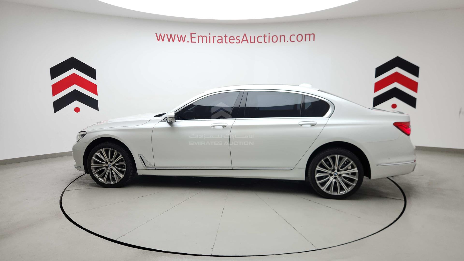 2018 BMW 740 IL VIN: WBA7E2109JBN84959