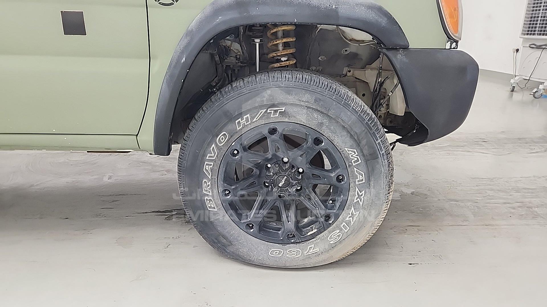 2004 NISSAN PATHFINDER VIN: JN8DR05Y74W704600