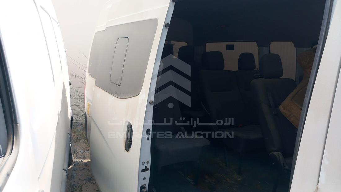 نيسان أورفان 2024 — الباب الخلفي الأيمن — صورة 19