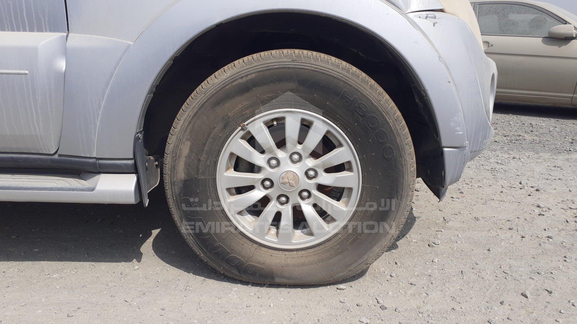 JMYLRV95WDJ705597 - 2013 Mitsubishi Pajero - #417301