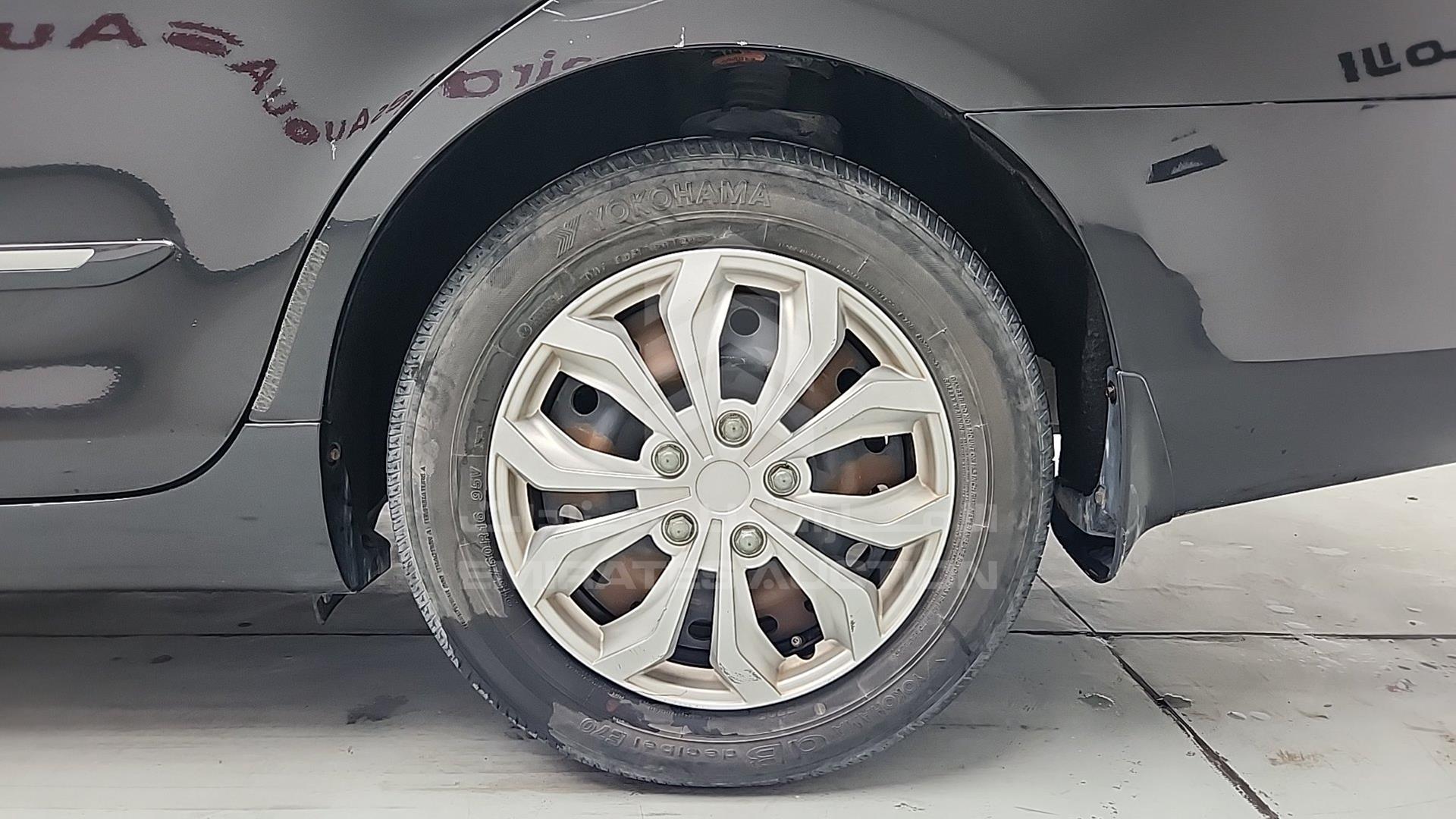 2008 TOYOTA CAMRY VIN: 6T1BE42K78X458122