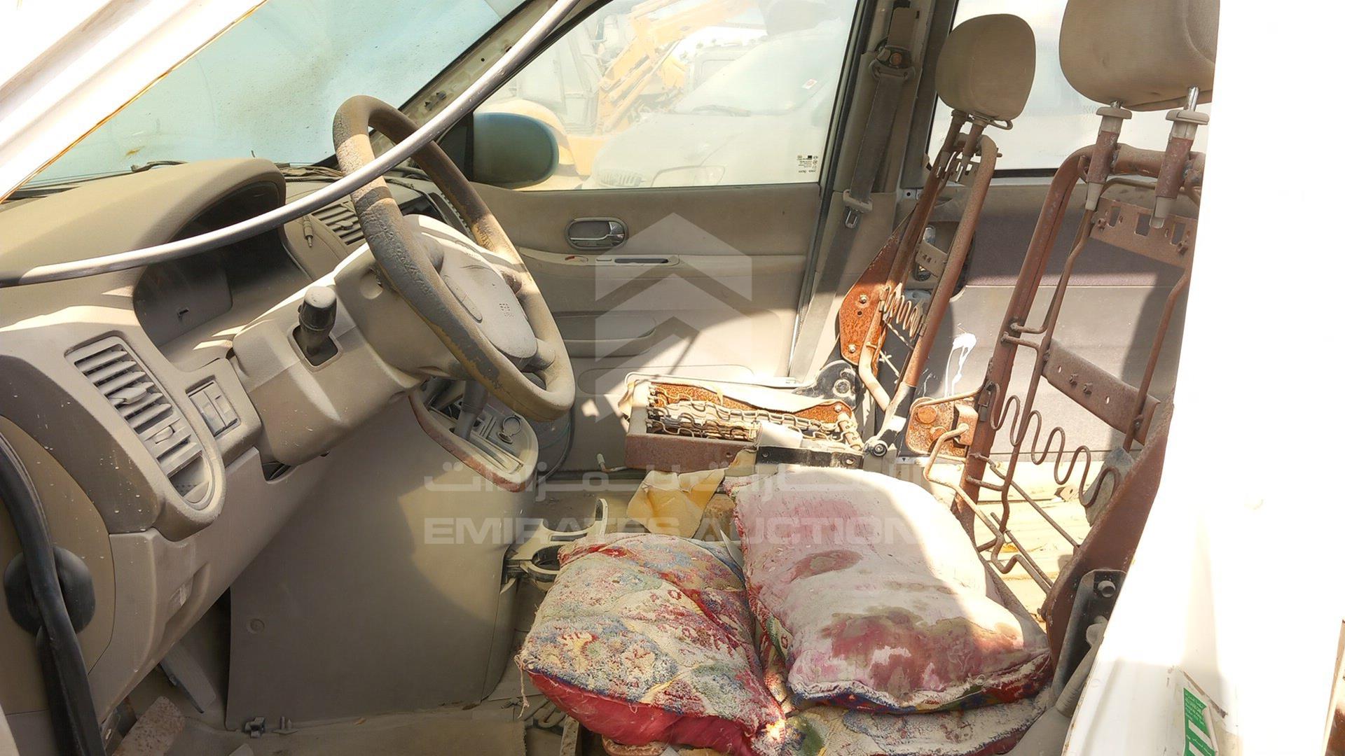 2005 KIA CARNIVAL VIN: KNAUP752456711573