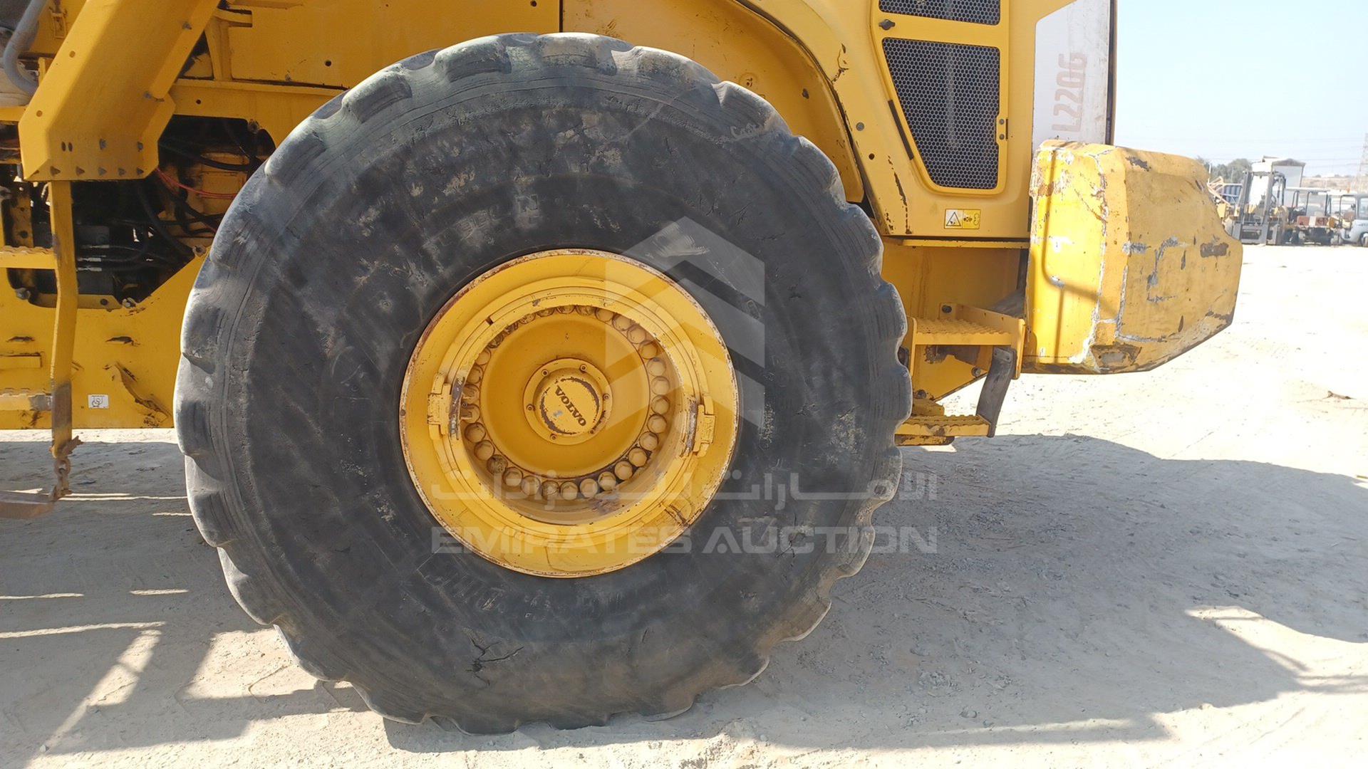 2013 VOLVO L 220G VIN: VCEL220GJ00009140