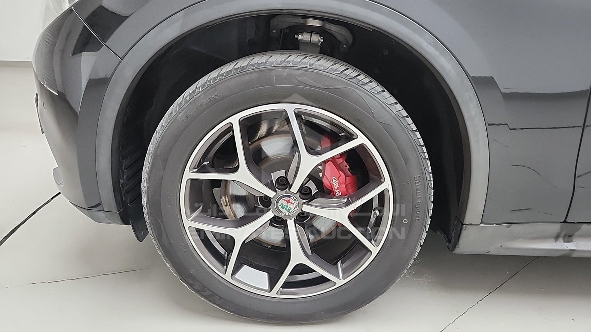 2019 ALFA ROMEO STELVIO VIN: ZASPAHBN4K7C52693