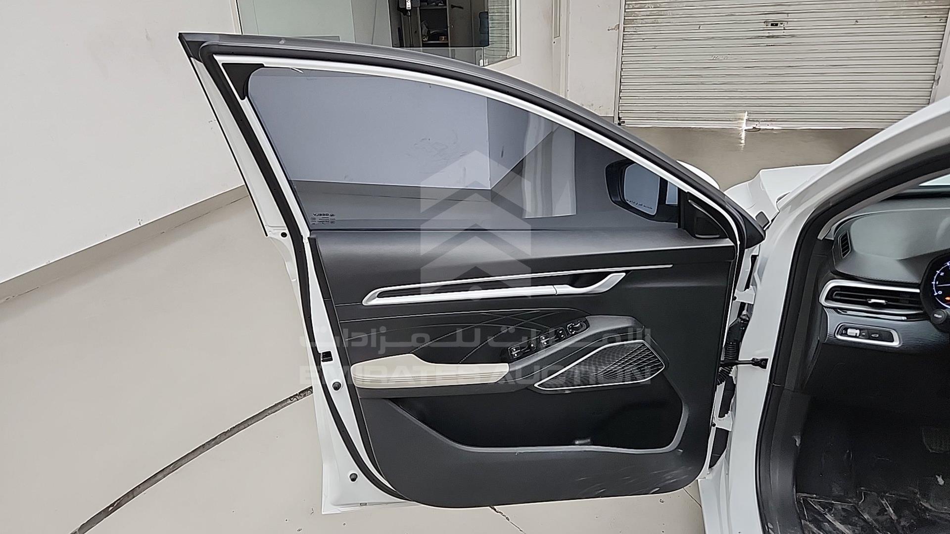 2024 GEELY EMGRAND VIN: LB3F31S23RG010246
