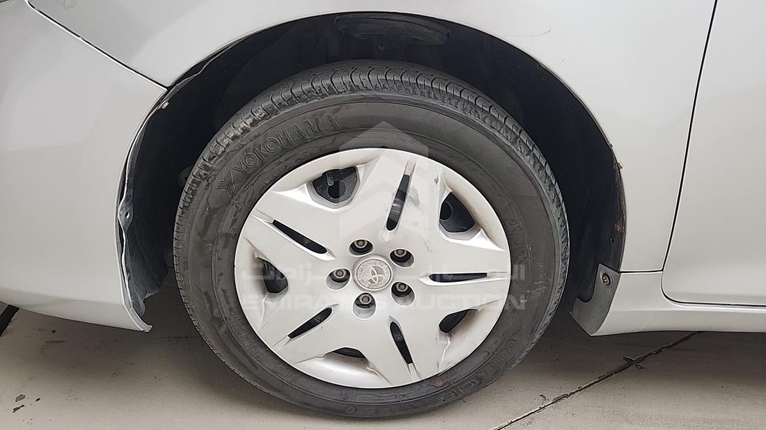 2015 Toyota Camry — Front Left Tyre — Photo 38