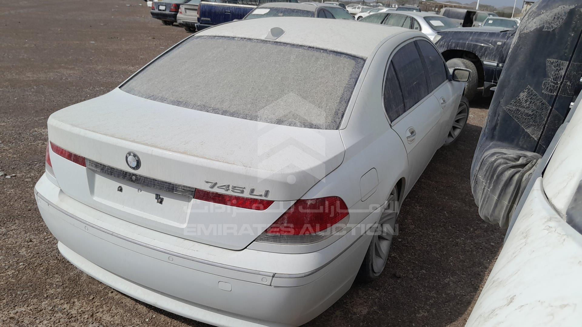2004 BMW 745 VIN: WBAGN61074DP89356