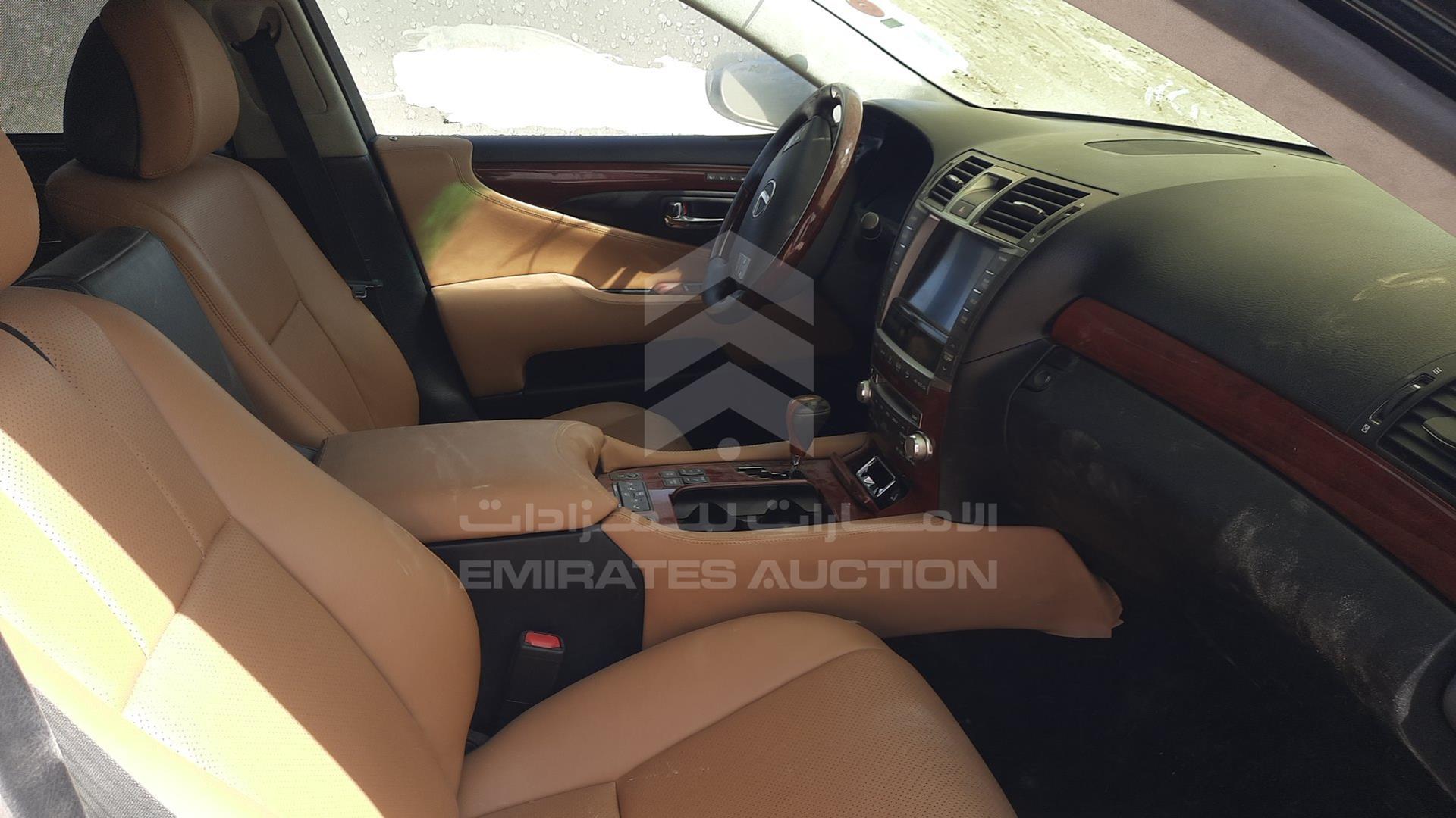 2012 LEXUS LS 460 L VIN: JTHGL1EF5C5045403