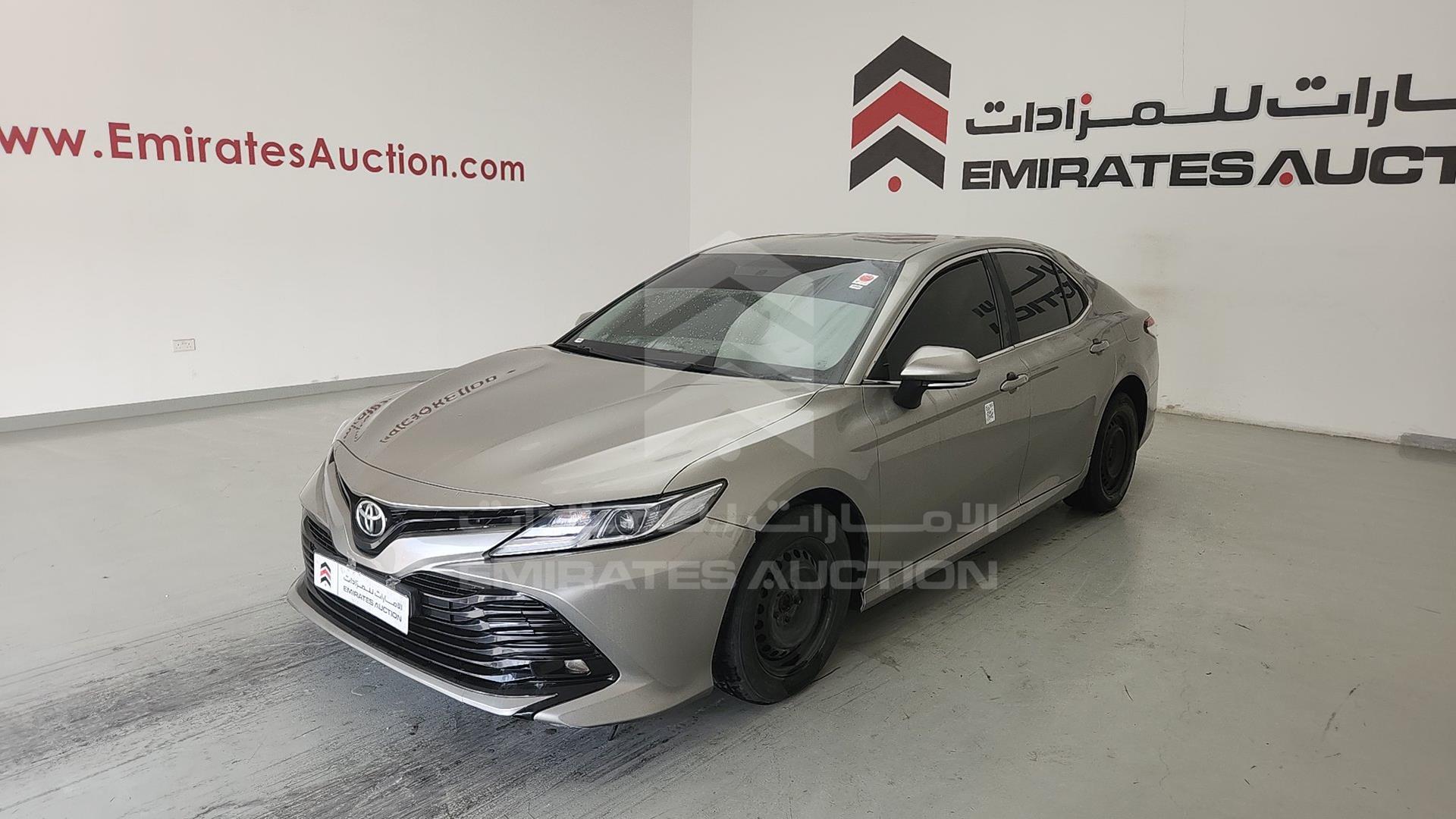 2018 TOYOTA CAMRY VIN: JTNBF9HK2J3009487