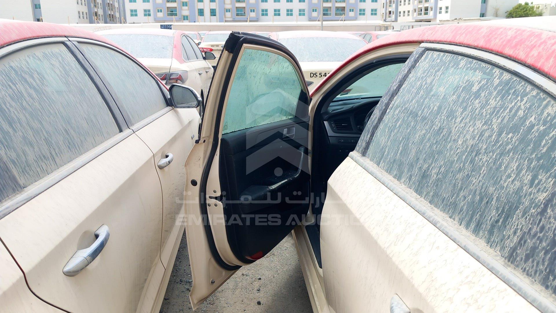 2019 HYUNDAI SONATA VIN: KMHE24138KA092970