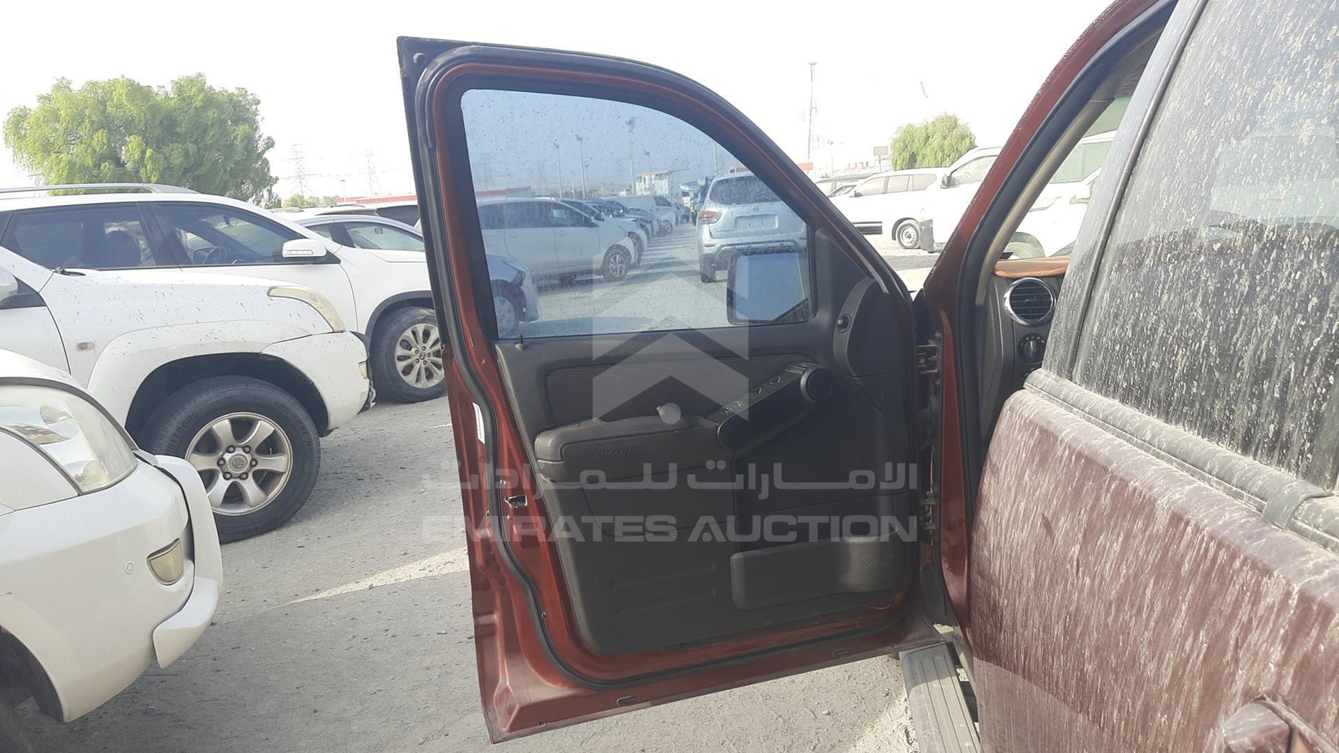 2009 FORD EXPLORER VIN: 1FMEU73E09UA06067