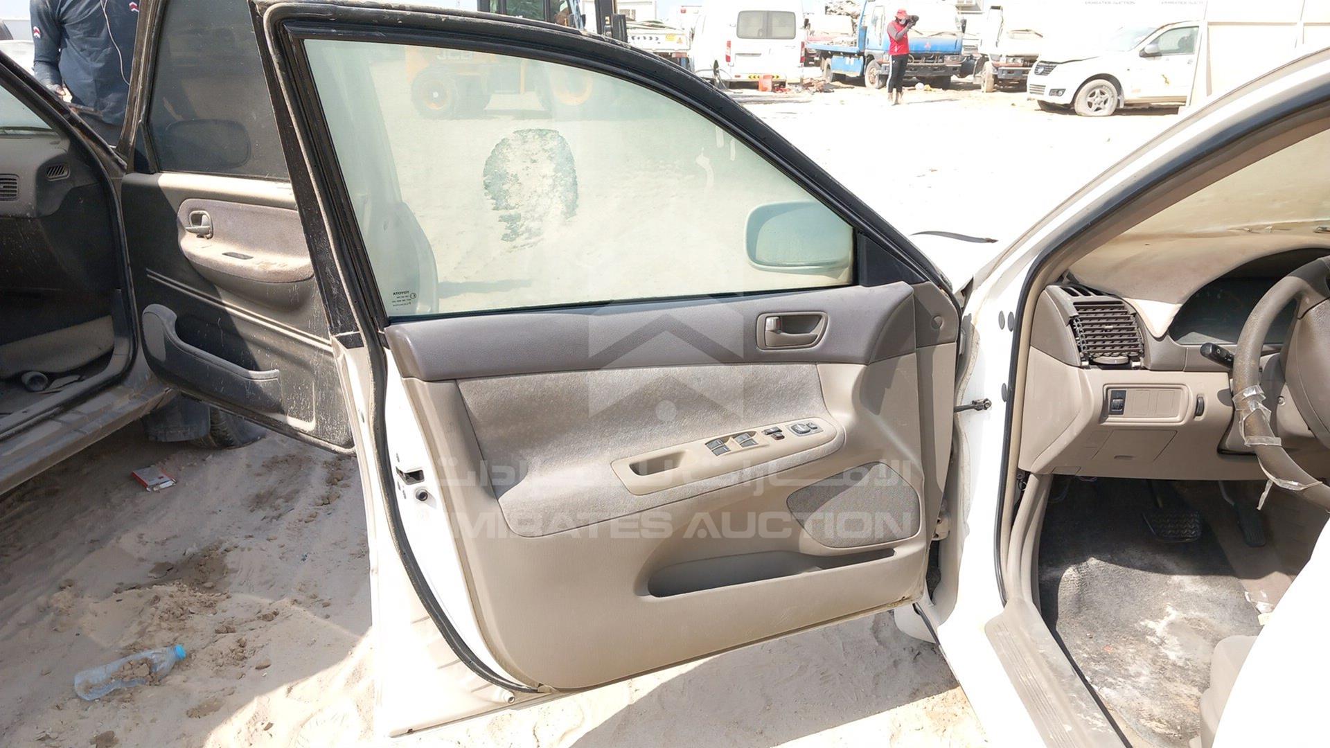 2004 TOYOTA CAMRY VIN: 6T1BE32K64X457533
