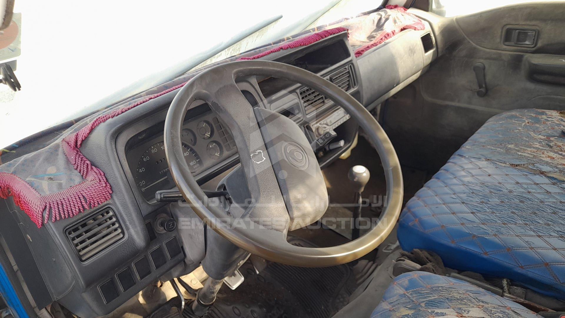 1998 MAZDA E2000 VIN: JM3SD35E2W0102824