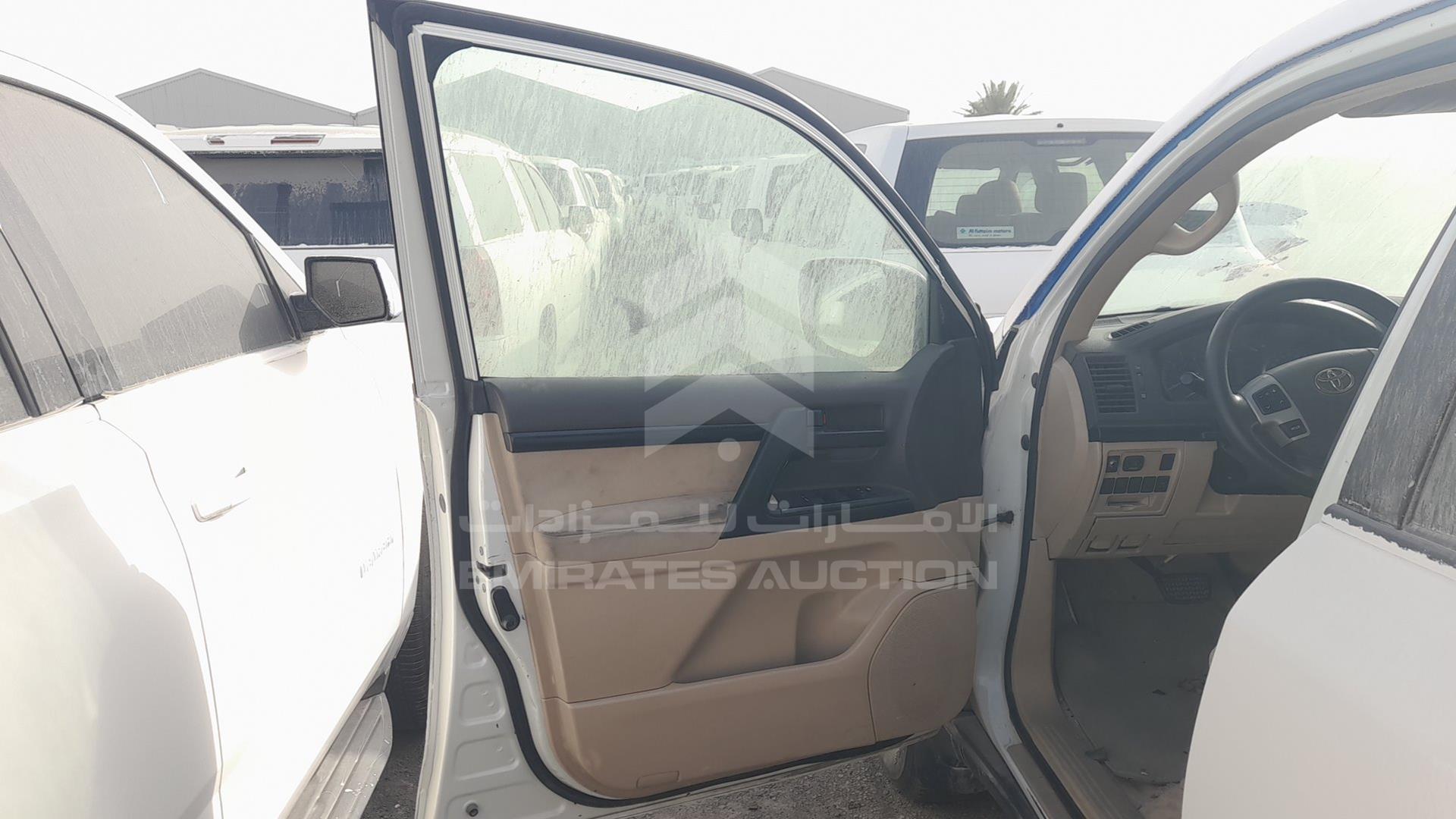2013 TOYOTA LAND CRUISER VIN: JTMDU09J0D5064971