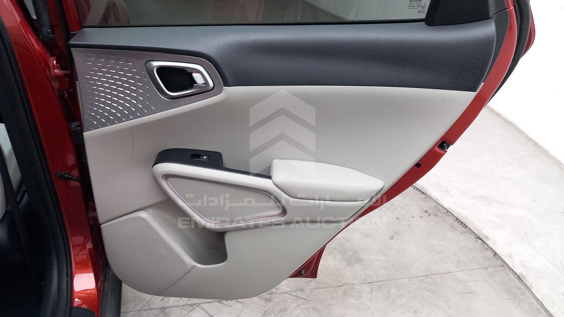 2021 KIA SOUL VIN: KNDJ23AU8M7786760