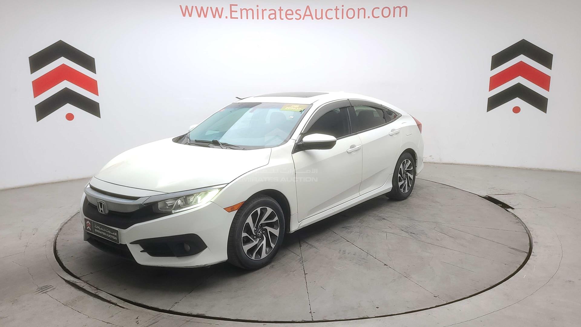 2018 HONDA CIVIC VIN: 2HGFC2F72JH501715