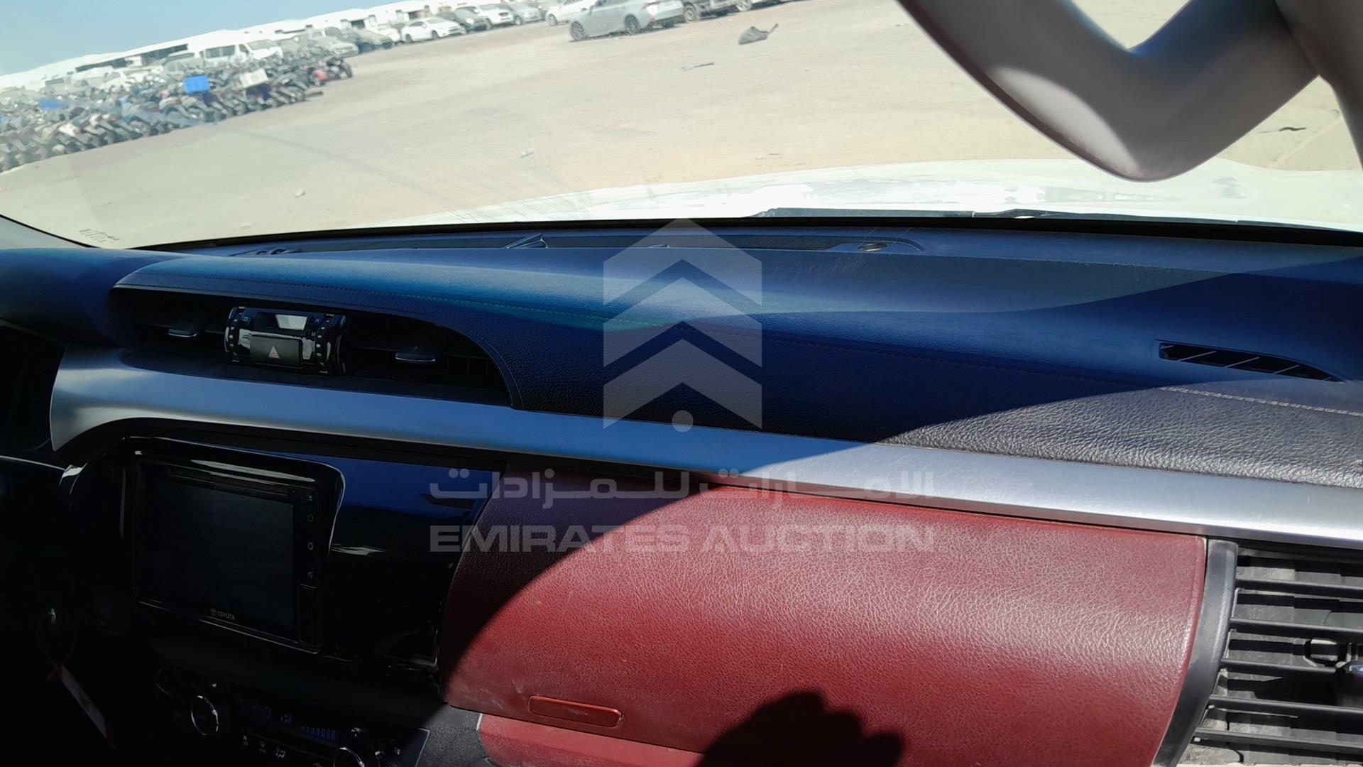 2020 TOYOTA HILUX VIN: MR0HX8CD4L1400235