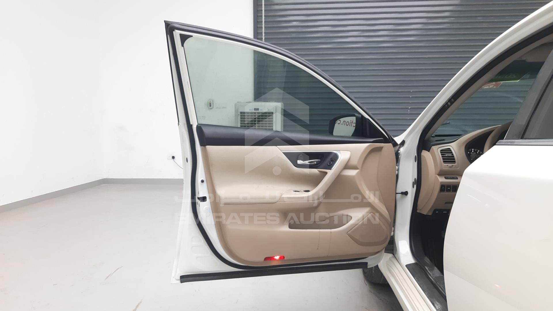 2016 NISSAN ALTIMA VIN: 1N4AL3A93GC104118