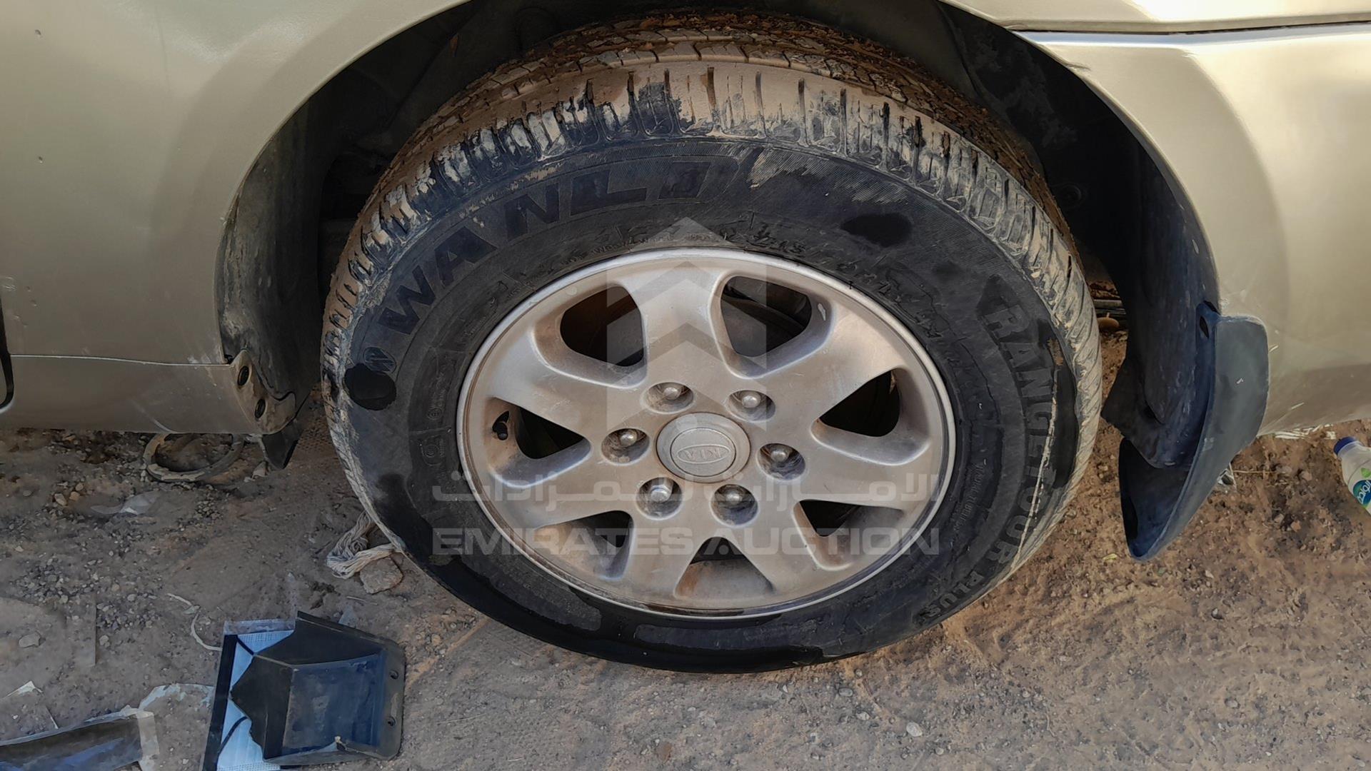 2007 KIA CARNIVAL VIN: KNAMB763876144745