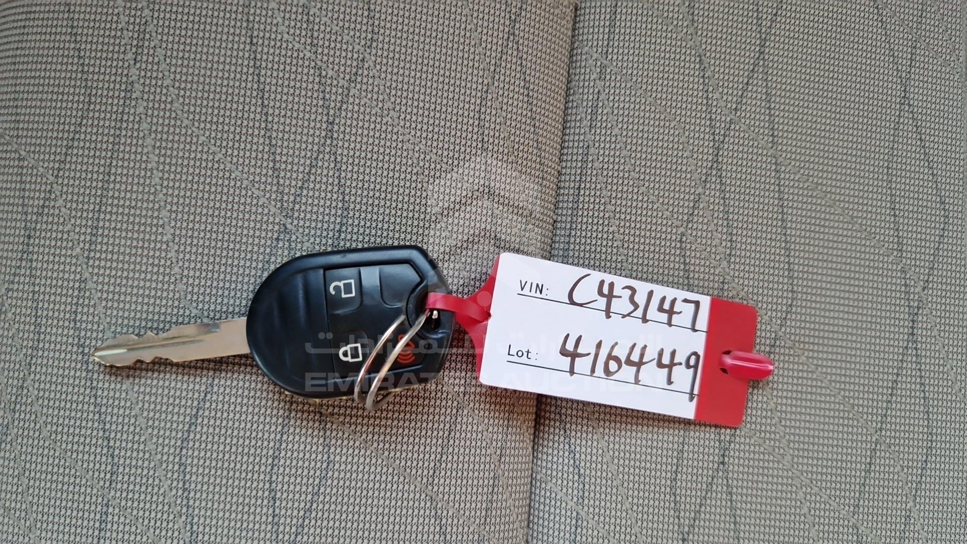 2014 FORD EXPLORER VIN: 1FM5K8B8XEGC43147