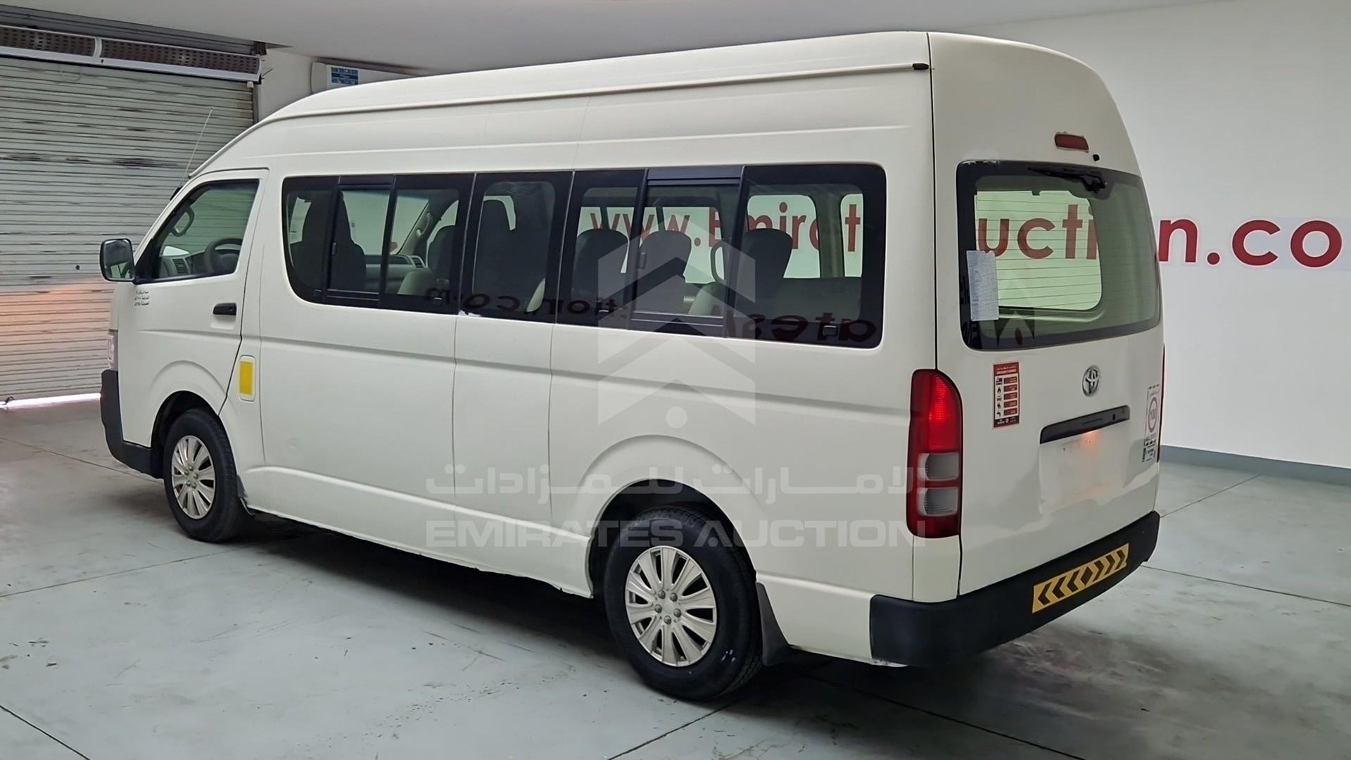 2010 TOYOTA HIACE VIN: JTGSX22PXA6080127