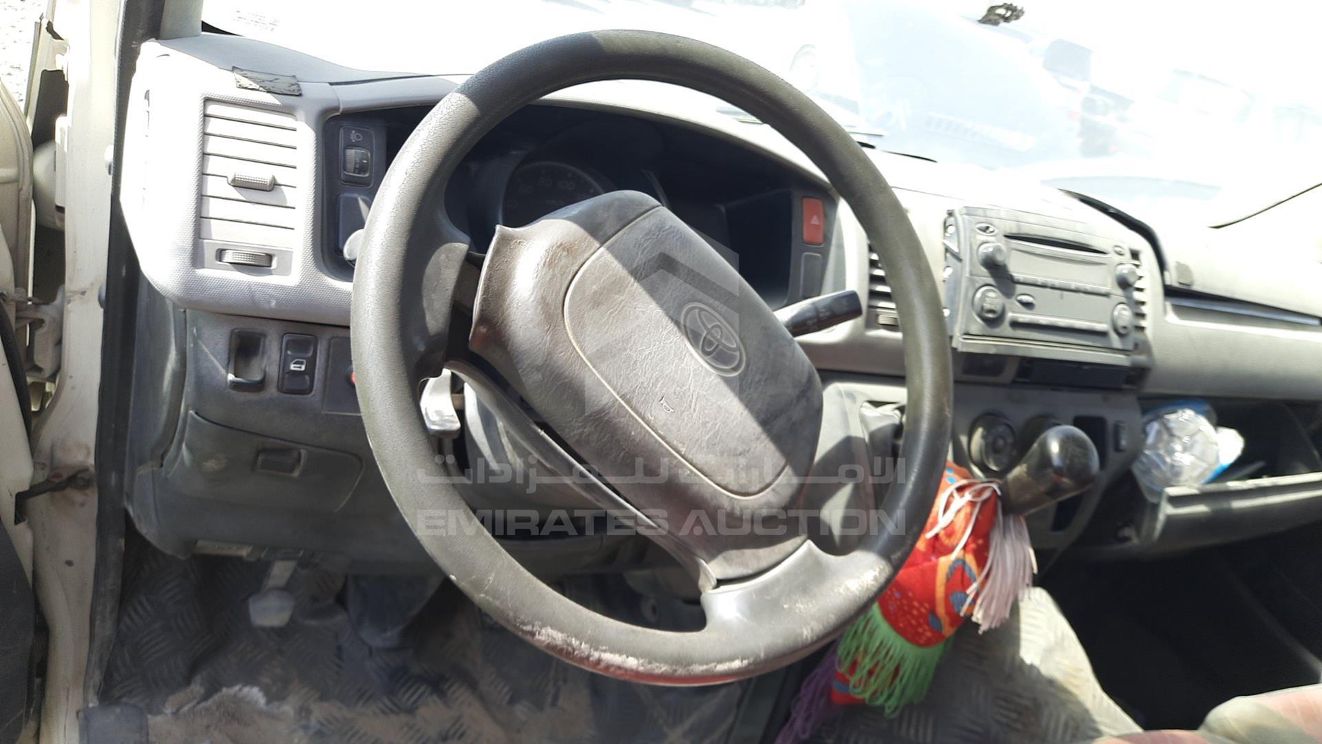 2008 TOYOTA HIACE VIN: JTGJX02P380013351