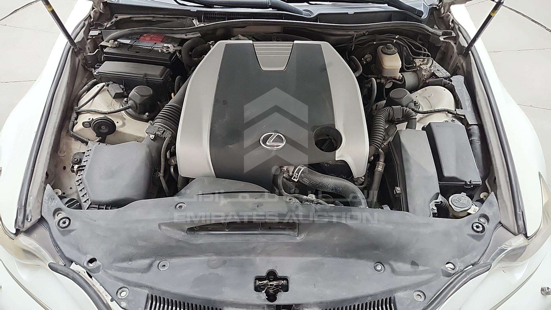 2015 LEXUS IS 350 VIN: JTHBE5D22F5014818