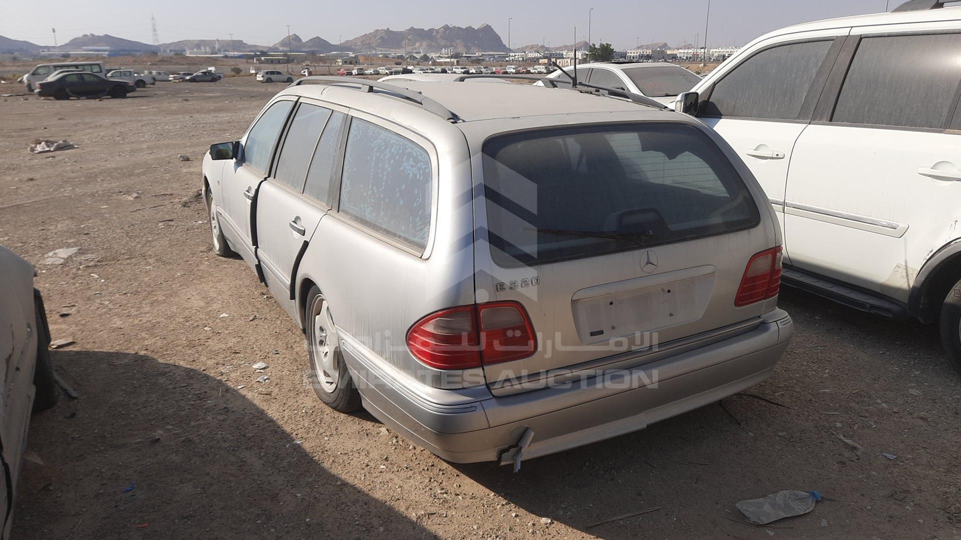 0 MERCEDES E 320 VIN: WDB2102651A540046