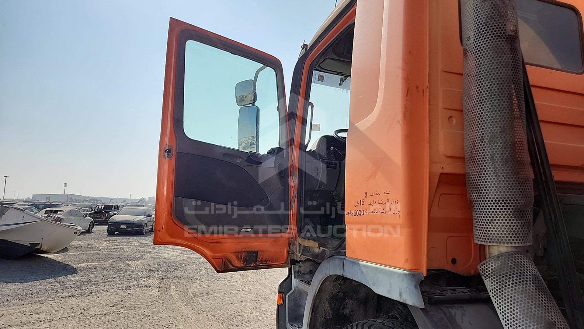 2007 MERCEDES ACTROS VIN: WDAKHCAA47L192058