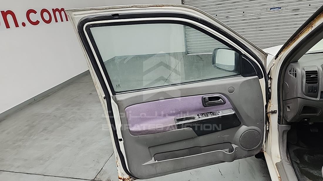 جريت وال Wingle 2010 — الباب الأمامي الأيسر — صورة 12