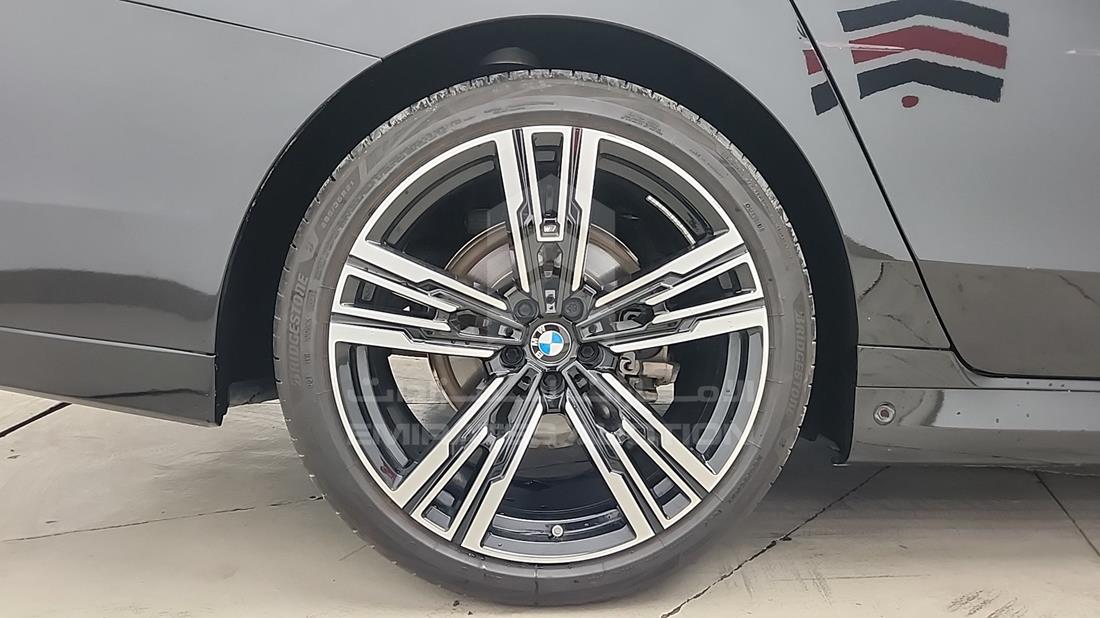 2024 BMW 735 I — Rear Right Tyre — Photo 34
