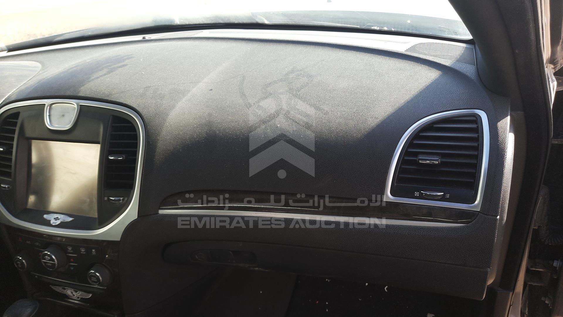 2013 CHRYSLER 300 C VIN: 2C3CCAKT4DH646570