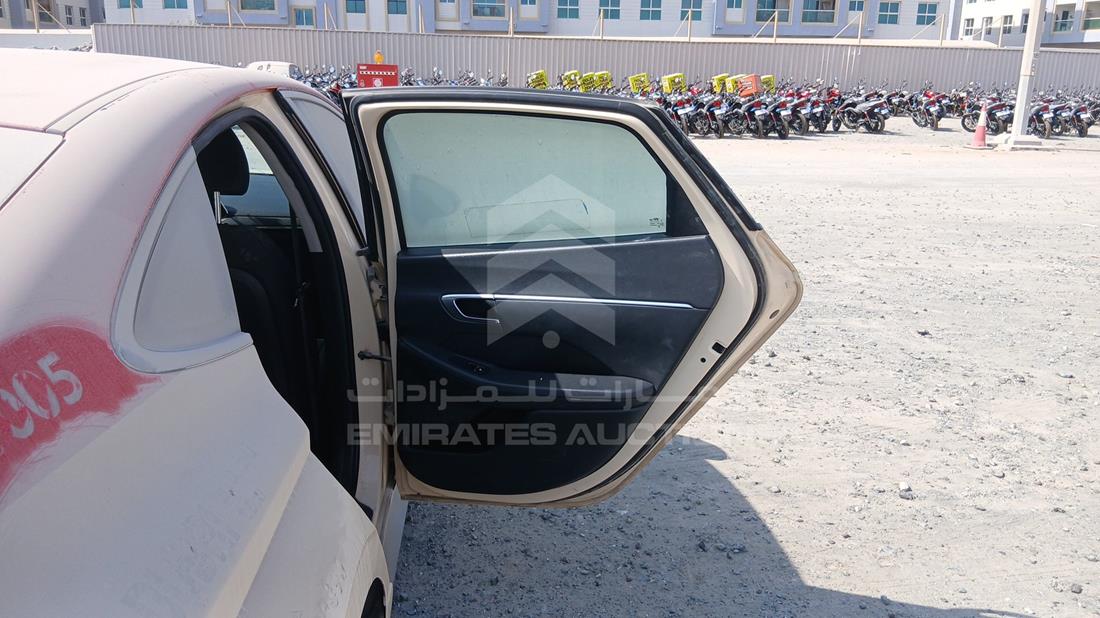 2021 Hyundai Sonata Hybrid — Rear Right Door — Photo 24