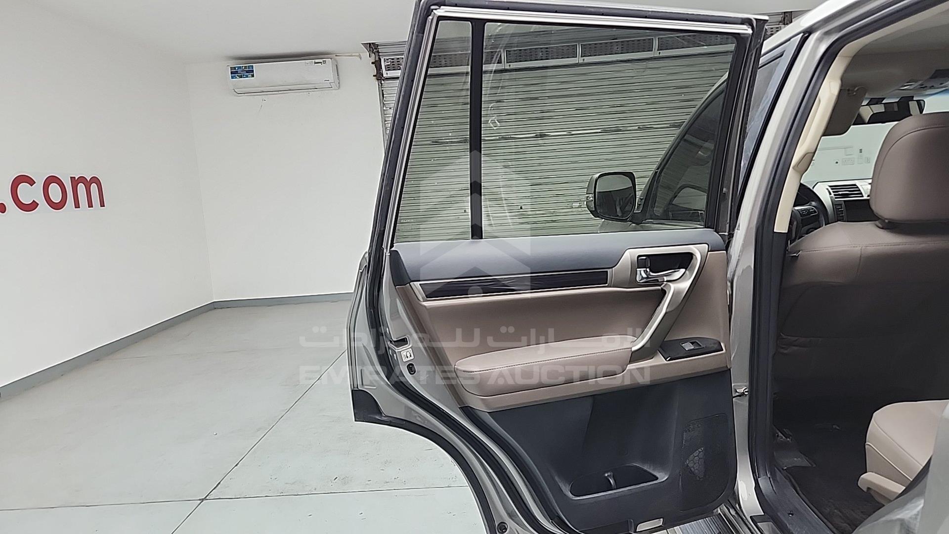 2020 LEXUS GX 460 VIN: JTJJM7FX0L5245262
