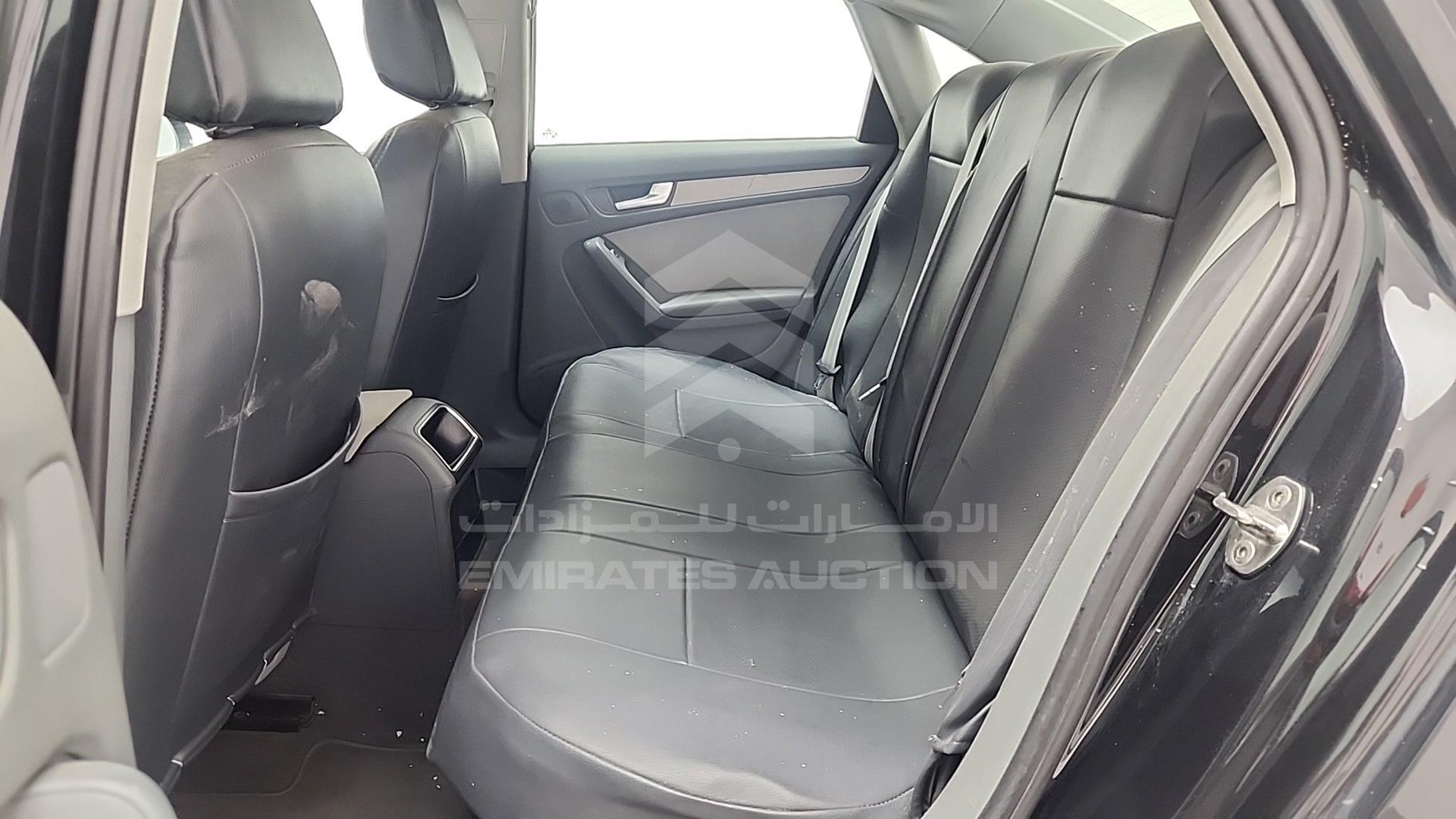 2013 AUDI A4 VIN: WAUACCFL6DA084952
