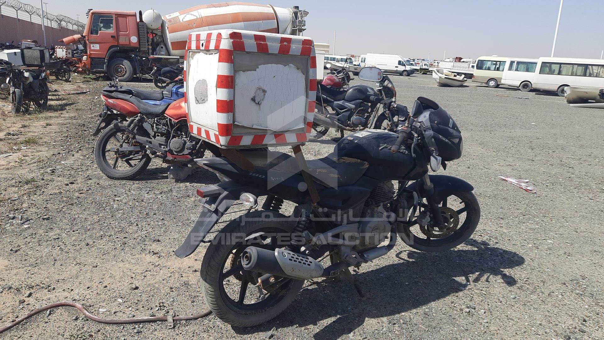 2014 BAJAJ PULSAR 180CC VIN: MD2A12DZ0ECA86015