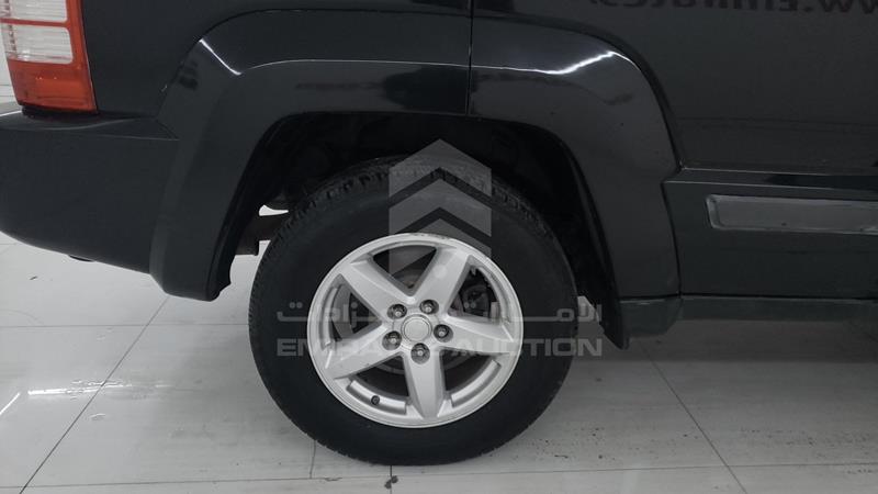 1J4PN2GKXAW148555 Auction: EmiratesAuction Lot: 406545 1J4PN2GKXAW148555 Jeep Cherokee 2010 BLACK Photo 31