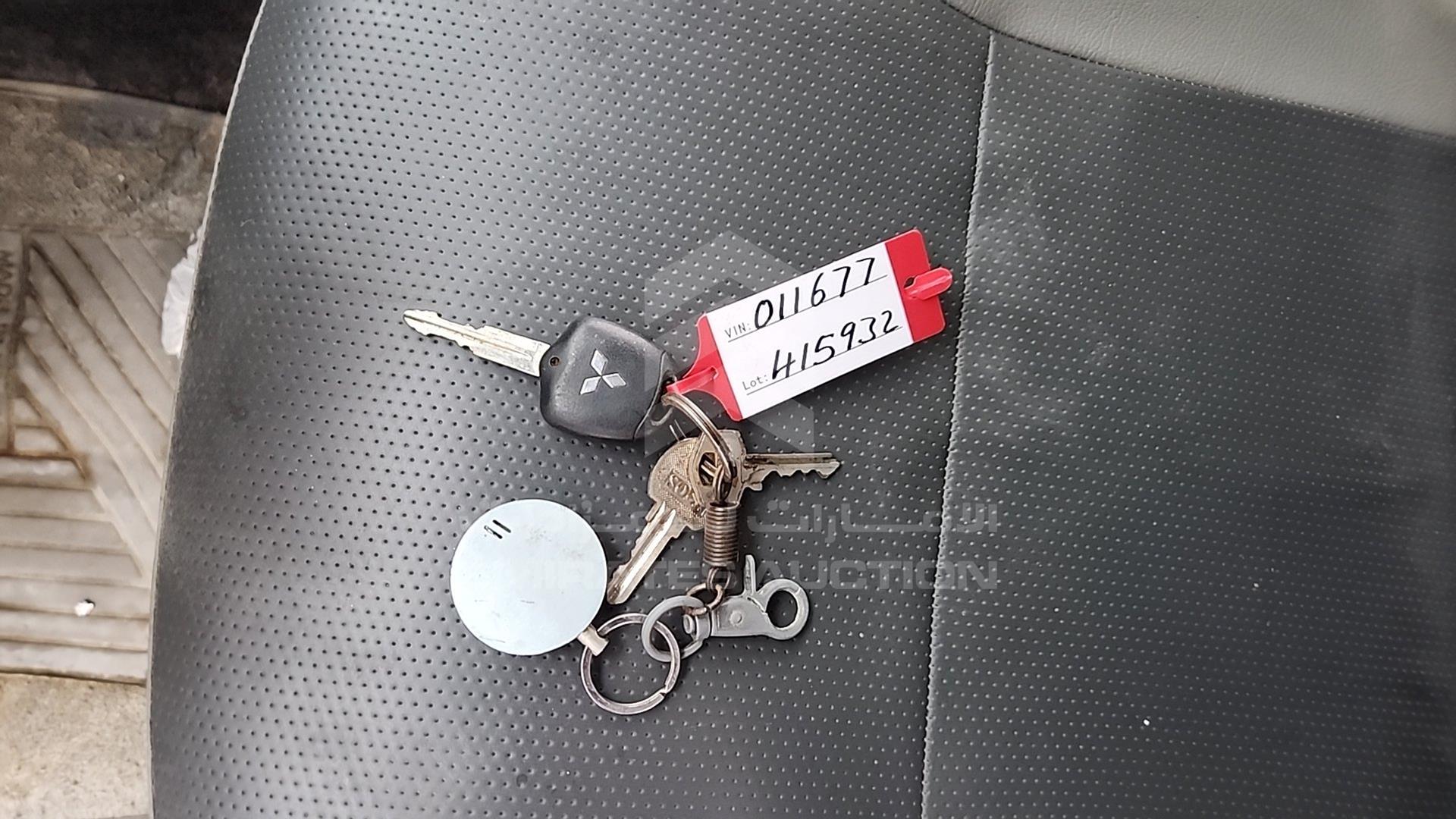 2014 MITSUBISHI ATTRAGE VIN: MMBSTA13AEH011677