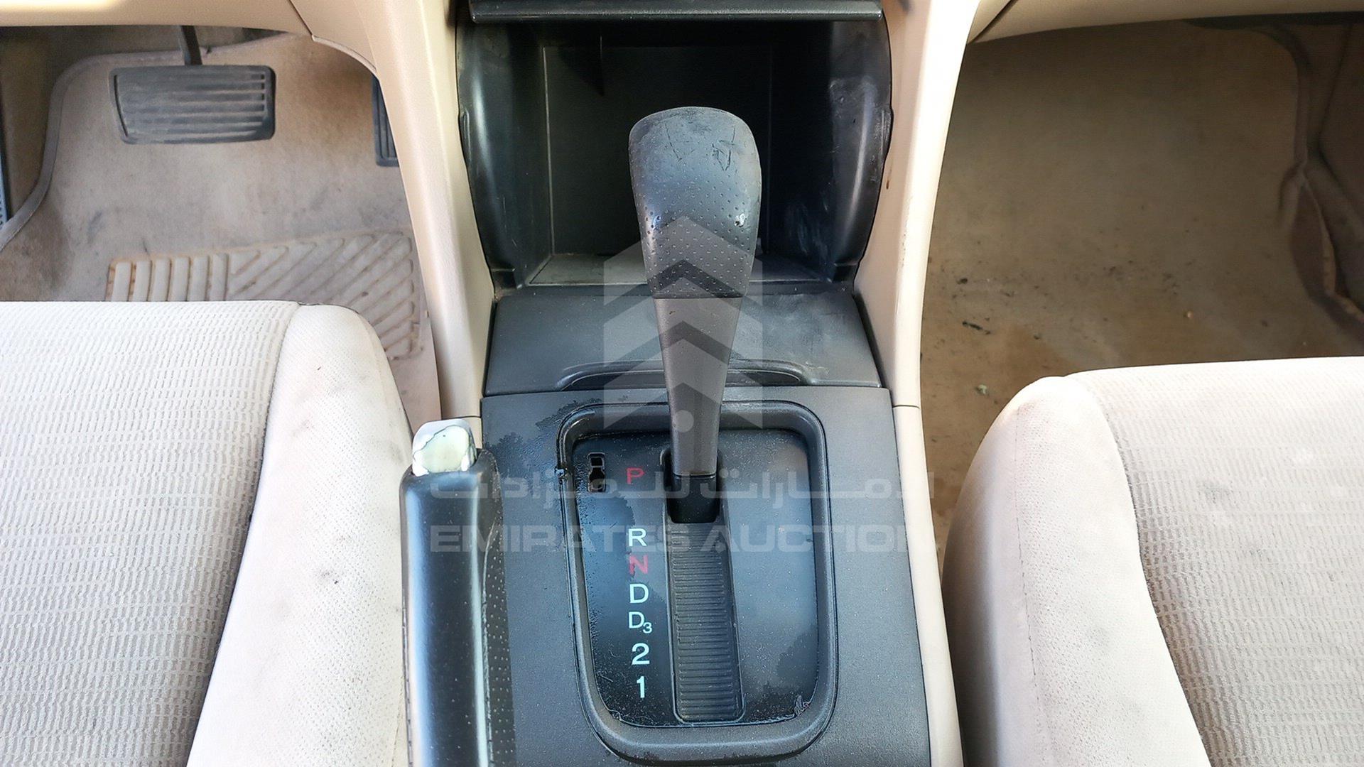 2007 HONDA ACCORD VIN: JHMCM56527C422098