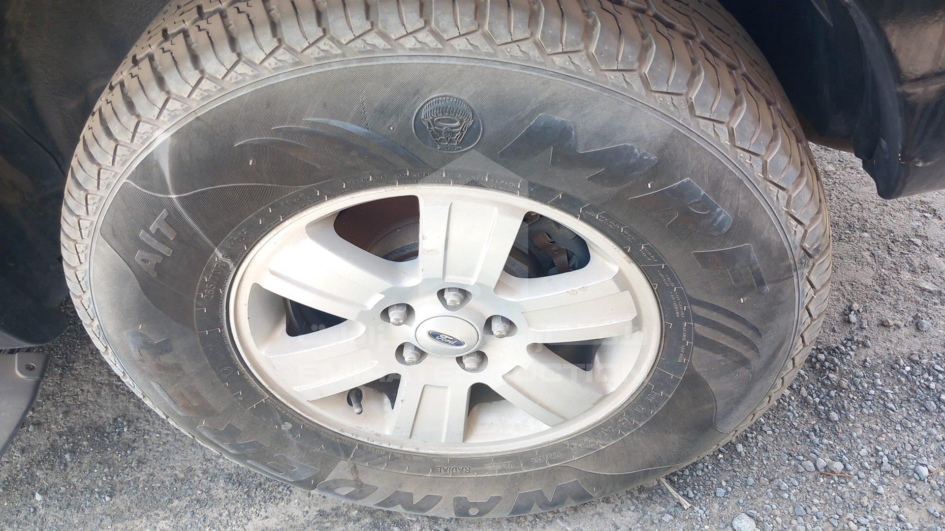 2007 FORD EXPLORER VIN: 1FMEU63E47UA33859