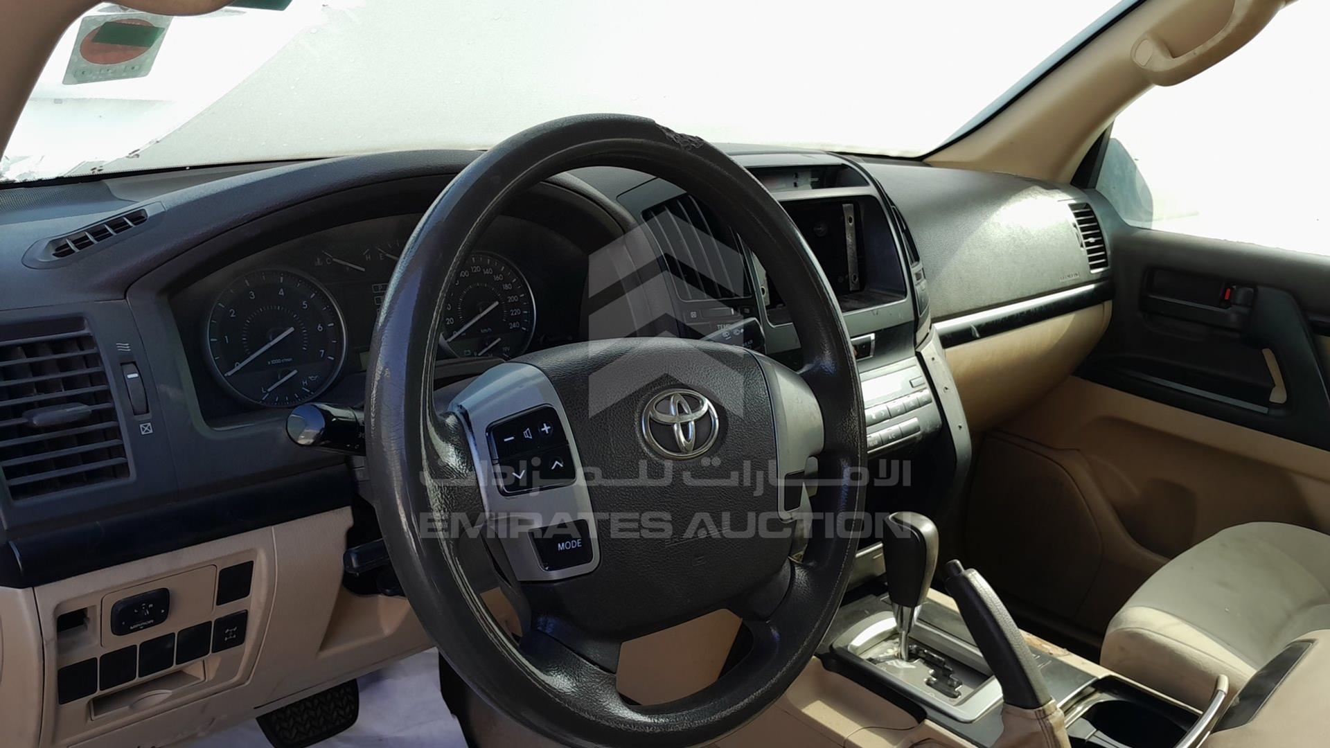 2014 TOYOTA LAND CRUISER VIN: JTMDU09J0E4094446
