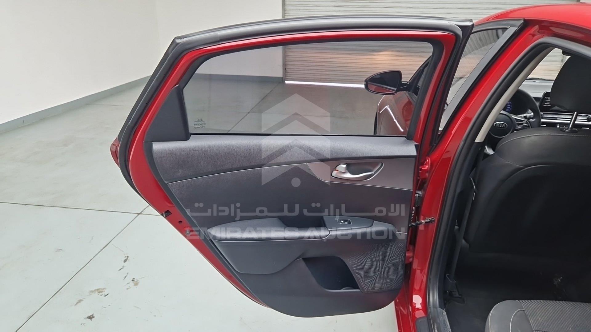 2020 KIA CERATO VIN: KNAF24168L5856889