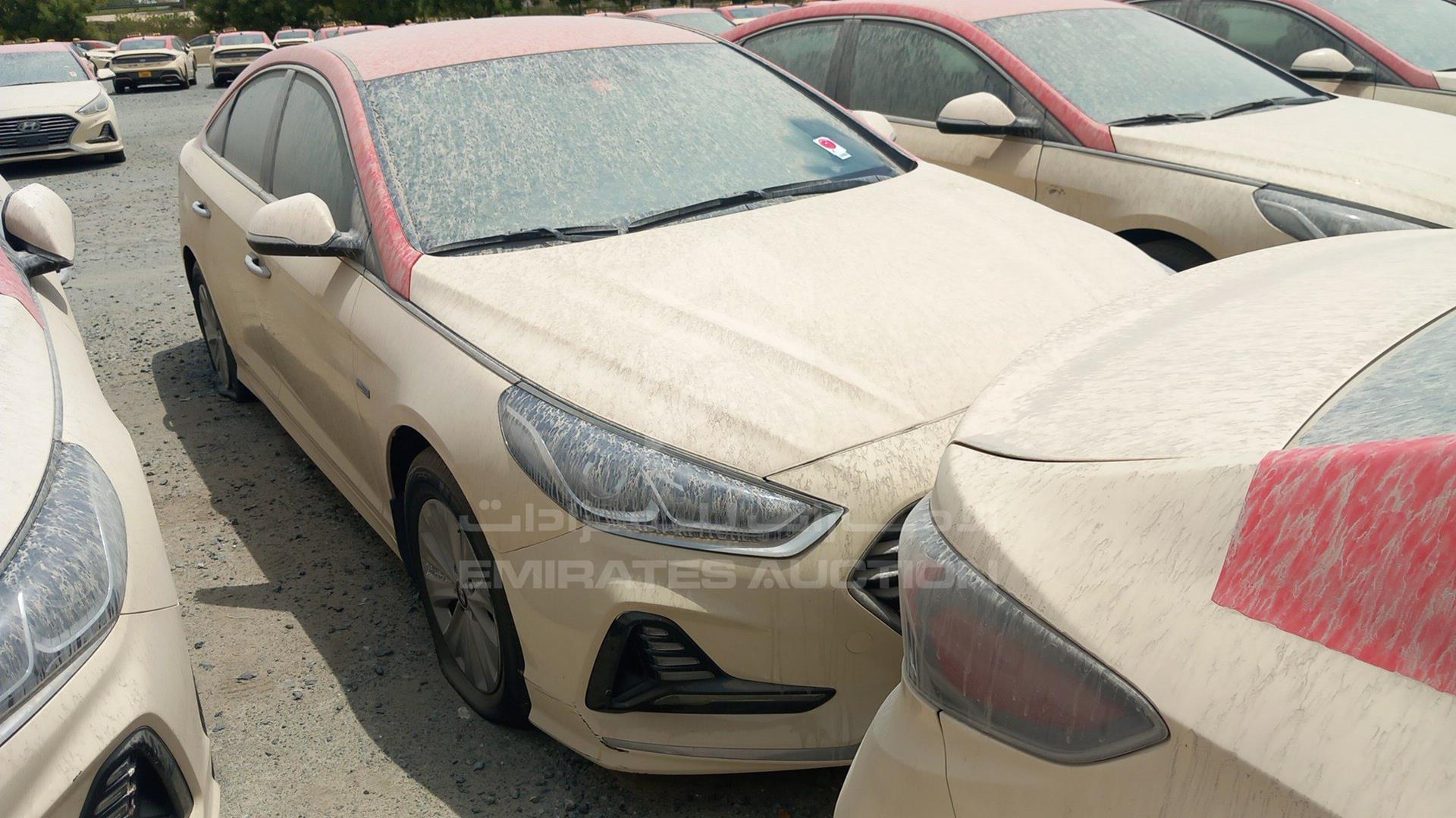 2019 HYUNDAI SONATA VIN: KMHE24135KA092943