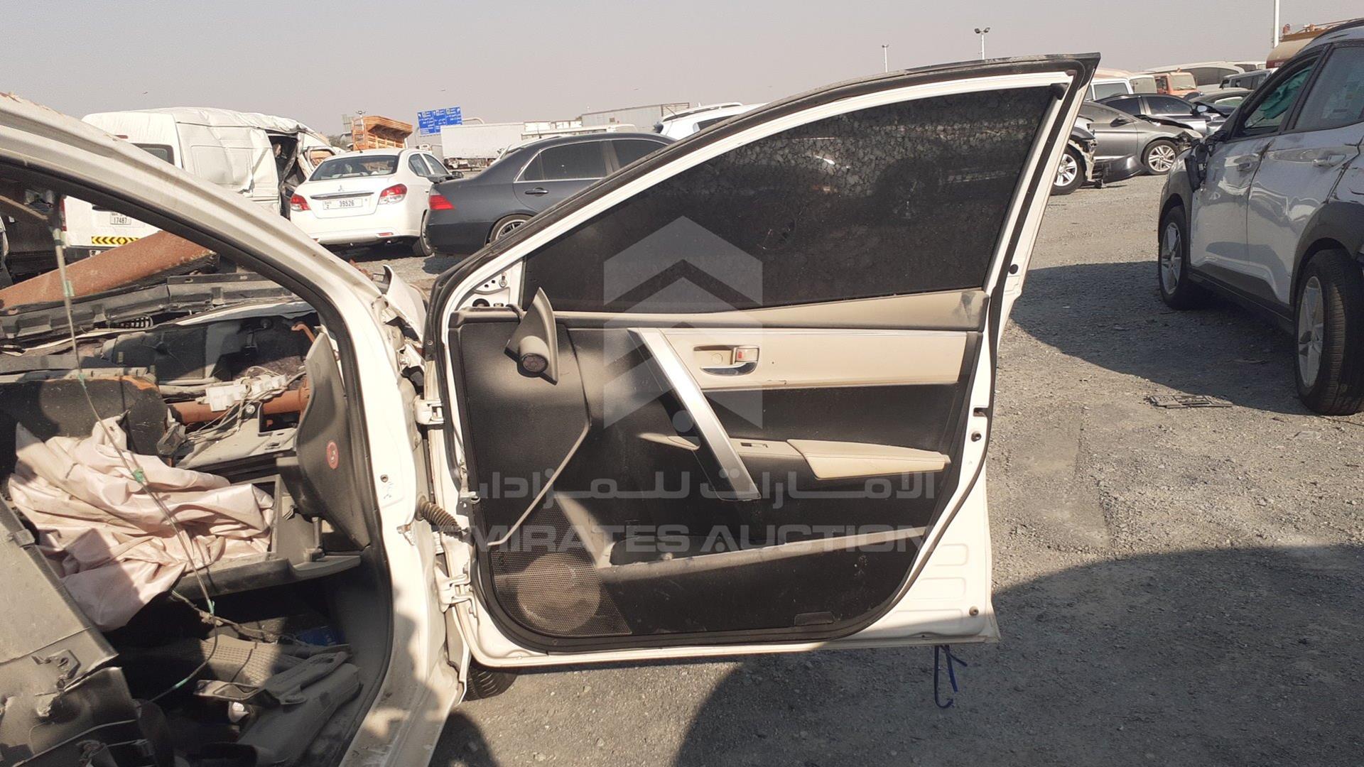 2015 TOYOTA COROLLA VIN: RKLBL9HE6F5233349