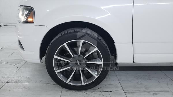 Lincoln Navigator 2017 5LMJJ3LT8HEL05455 Image 39